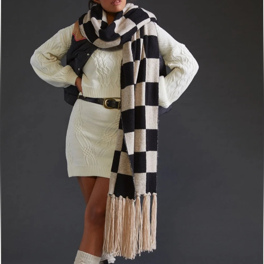 RARE ANTHROPOLOGIE | Checkered Scarf